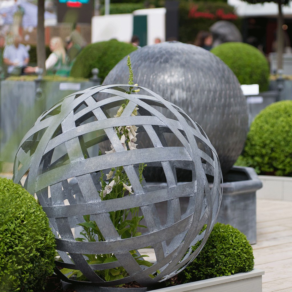 Lattice ball shop